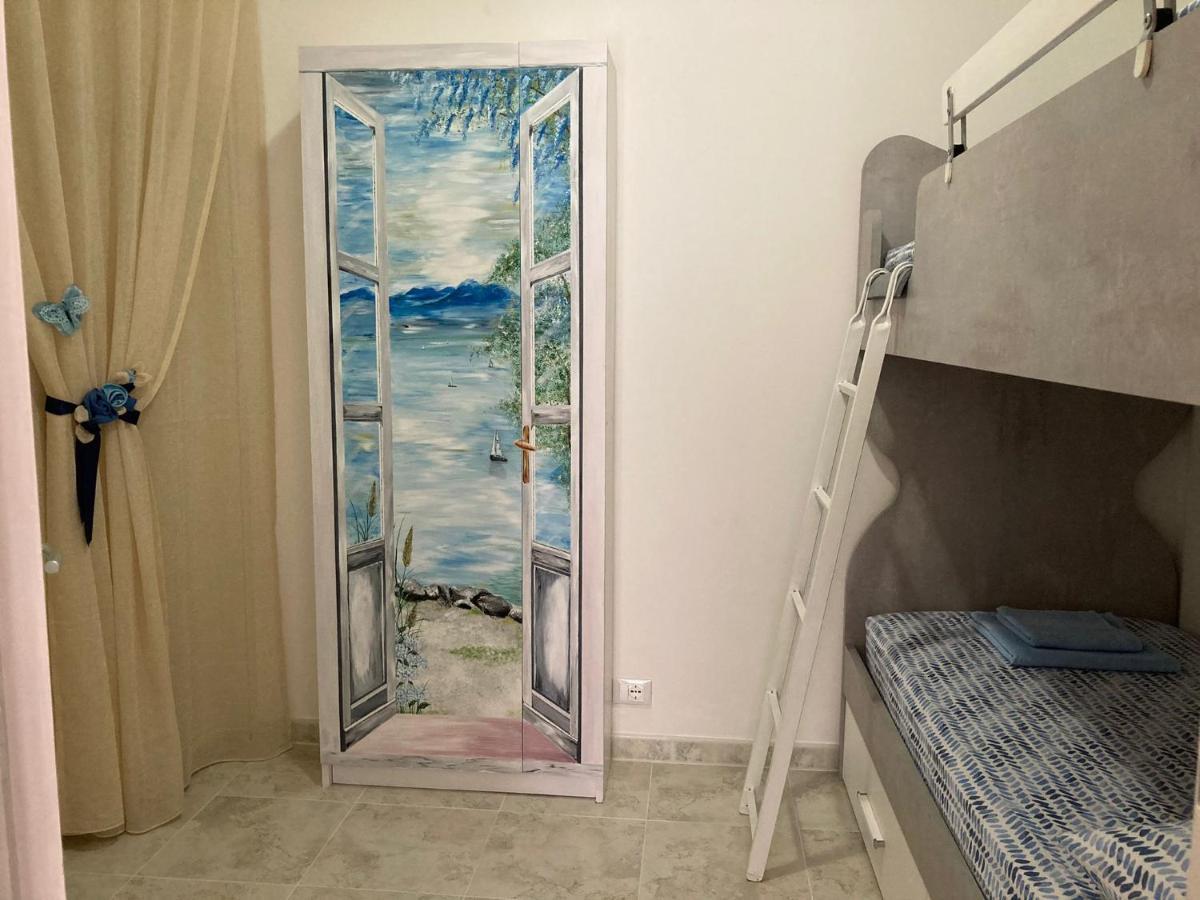 Appartamento a Peschiera del Garda con piscina ID I00538 Esterno foto